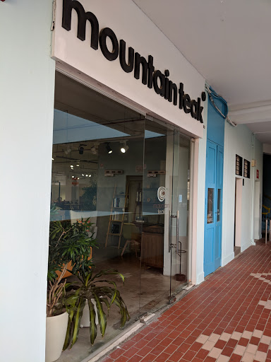 Mountain Living (formally Mountain Teak) Singapore