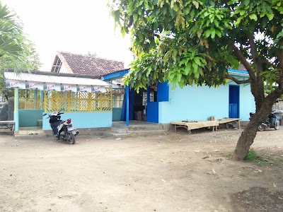 Photos of WARUNG LESEHAN ADIT