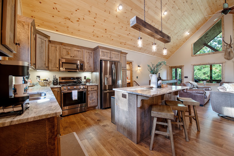 Great Escape Mountain Lodge photo