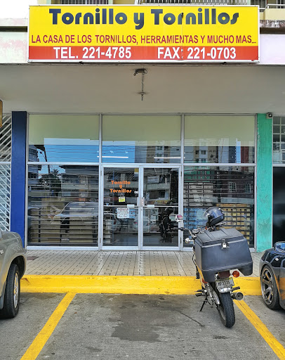 Tornillo y Tornillos