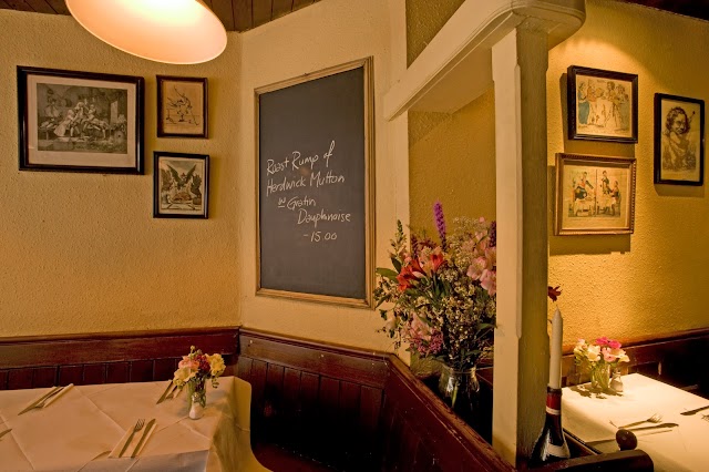 Andrew Edmunds Restaurant