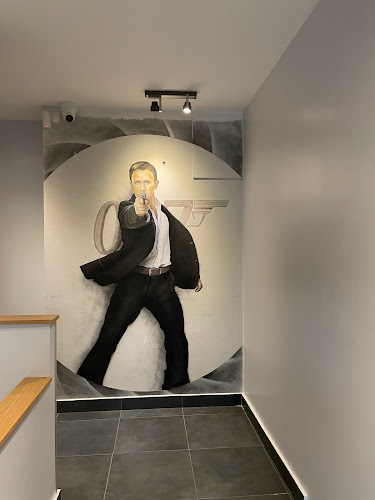 Metalhim Shooting range and gun store - Магазин