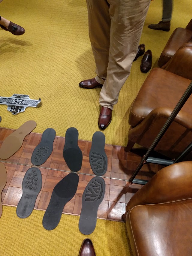 TASSELS - Gentlemen's Shoe Store