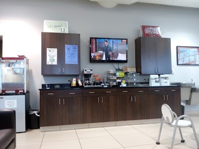 Photos of Fox Negaunee Chrysler Dodge Jeep Ram