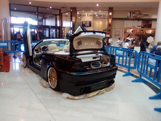 Serravalle Retail Park