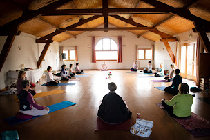 Photo n°14 de Association Yoga Et Vie à Tournon-sur-Rhône (Salle de gym)