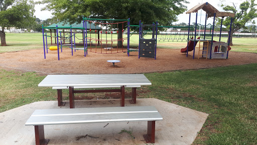 Playground Ernest Peak Park - Thumbnail