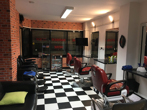 De Friendshiphair salon Ltd - Thumbnail