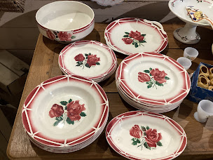 Photo n°25 de Brocante du Morvan à Avallon (Magasin d'antiquités)