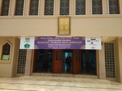 Photos of Masjid Raya Bandung