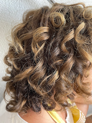Curlivia - Thumbnail