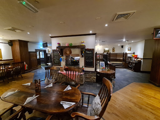 Broadstraik Inn