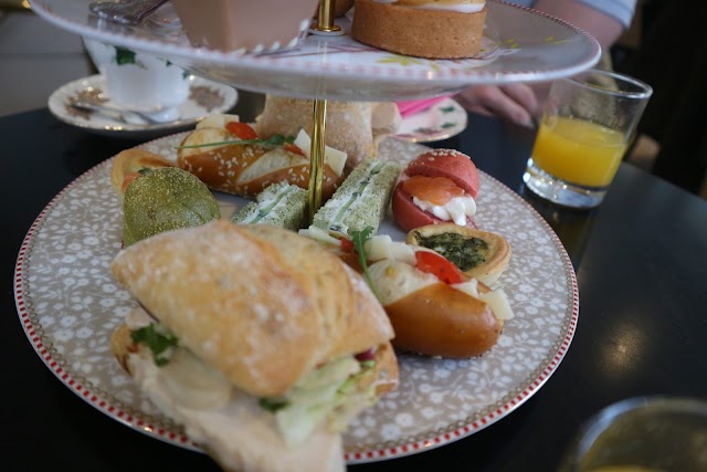 BB Bakery Afternoon Tea