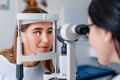 Looking for safe and advanced Eye Surgery at Eye Care Clinic in Rajkot? Our clinic is dedicated t… post image