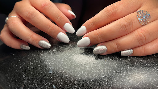Infini Nails - Thumbnail