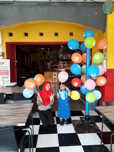 Photos of Lazizaa Chicken & Pizza Kota Baru Driyorejo