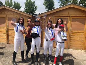 Photo n°14 de Poney Club de Cabourg - le Home à Varaville (Centre équestre)