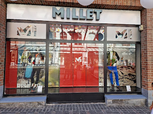 Photo n°2 de Millet Lafuma Outlet Roubaix à Roubaix (Magasin de vêtements pour femmes)