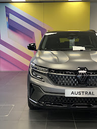 Photo n°43 de RENAULT SAINTES - GROUPE MICHEL à Saintes (Vendeur de voitures d'occasion)