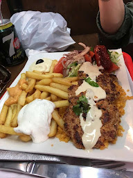 Photo n°41 de Chez Cleopatre. (Kebab - Burger) à Paris (Restaurant)