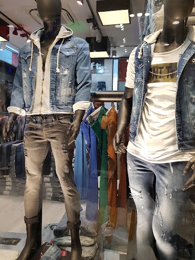 Photos of mOOda Fashion Store