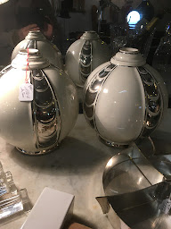 Photo n°22 de Art & Brocante à Vic-Fezensac (Magasin d'ameublement et de décoration)