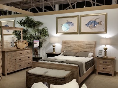 Photos of Rooms To Go Furniture Store - Vero Beach