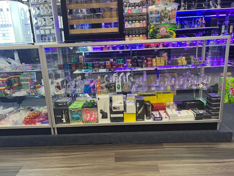 Sam's Smoke Shop & Tobacco photo