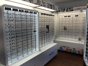 Photo n°3 de Opticien Moyeuvre-Grande - Optic 2000 à Moyeuvre-Grande (Service de réparation de lunettes)