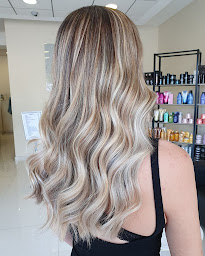 Photo n°15 de DAVID LOUDER La Valentine à Marseille (Salon de coiffure)