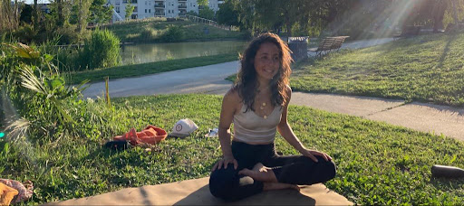 Alice Yoga Sur Mars - Thumbnail