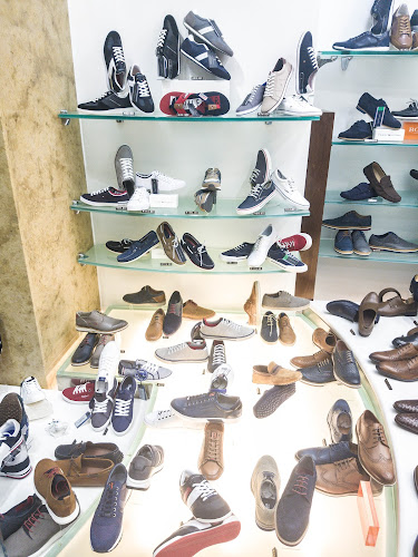 Mortoglou | Παπούτσια Ρούχα & Αξεσουάρ - Ηράκλειο