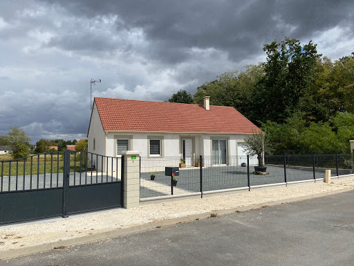 Photo de Exterieurs et Styles à Chalette-sur-Loing (45120)