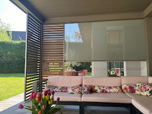 Photo n°14 de Menuiserie Services - Concessionnaire Art et Fenêtres à Neufchâtel-en-Bray (Vitrier)