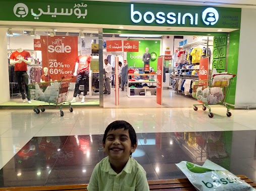 Bossini-Lee Cooper Avenue Mall, Author: Sunil M S