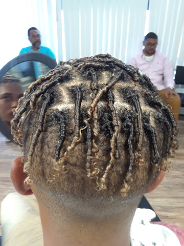 Close up Kuts by null