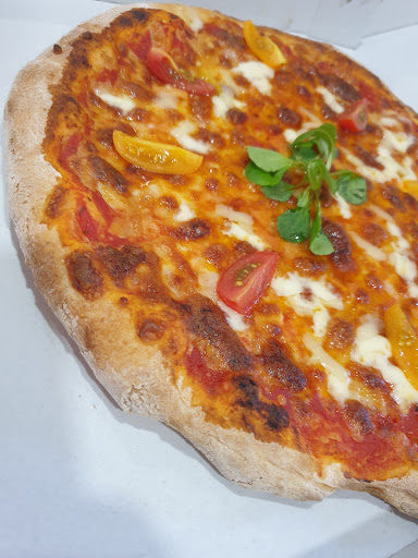 Photo 5 - Rapido Pizza