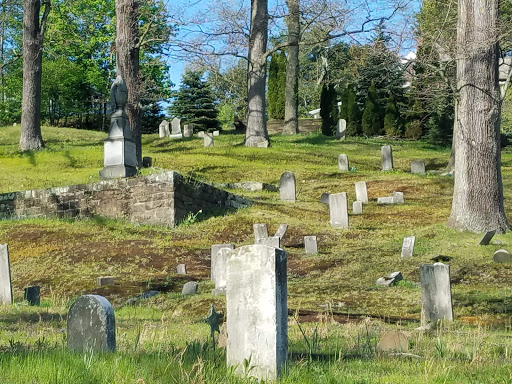 North Findley Street Veteran's Cemetery