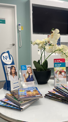 Surfers Dental Centre - Thumbnail