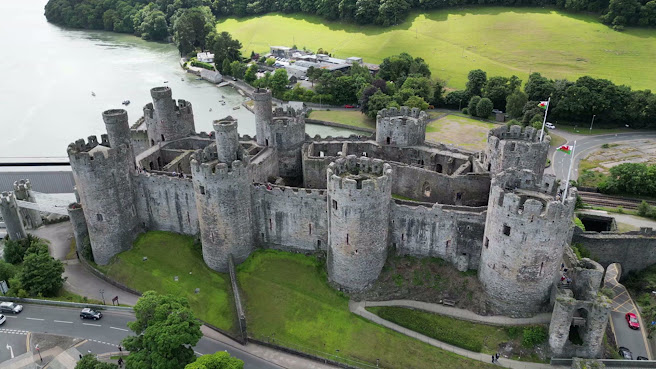 Conwy Castle by null