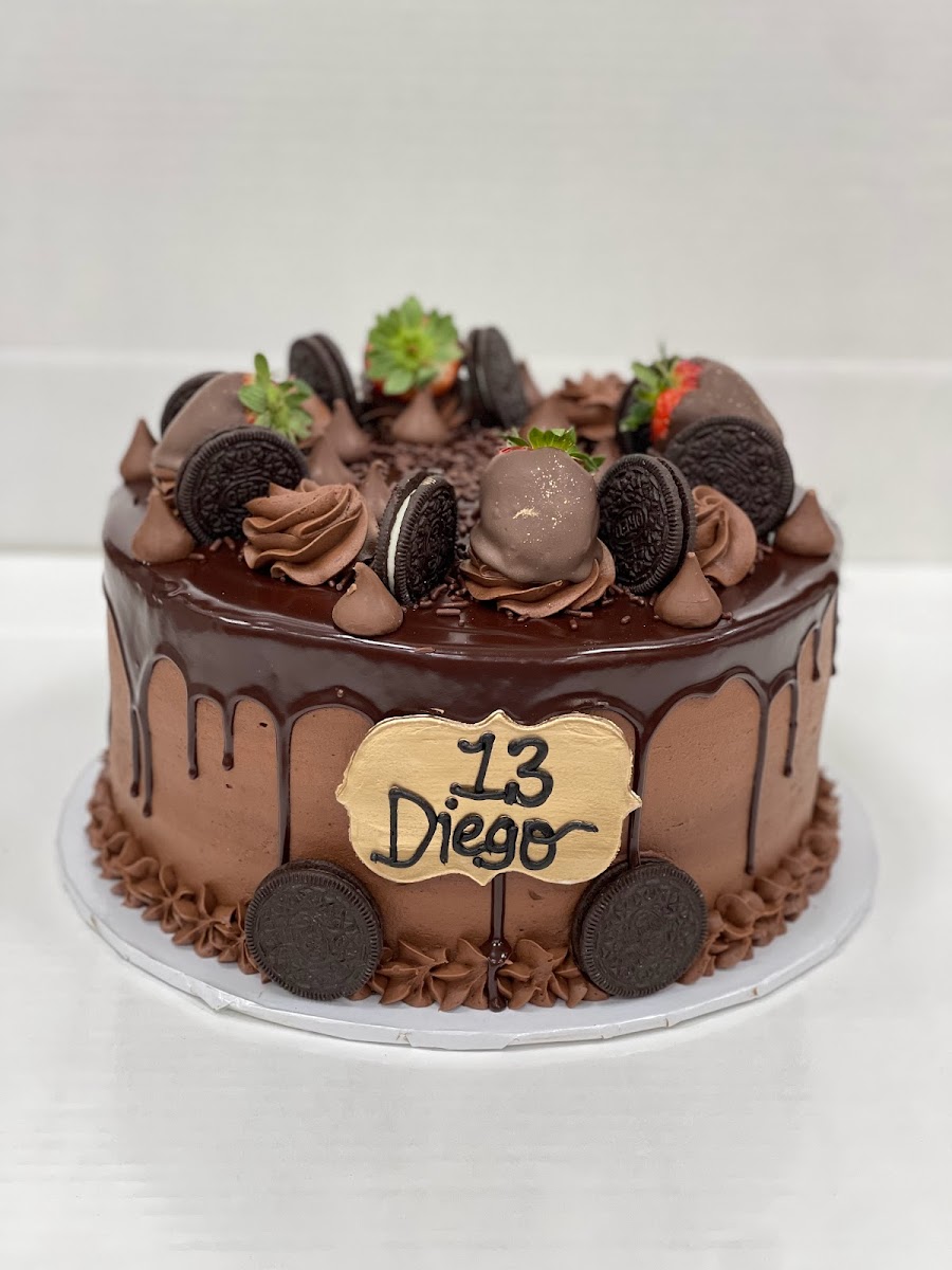 Karina's Bakery — photo 10
