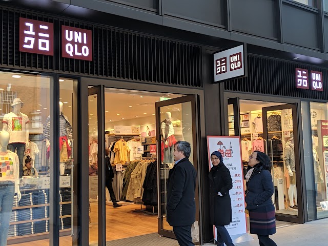 Uniqlo Spitalfields
