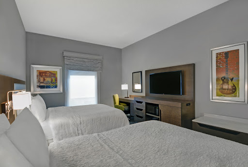 Hampton Inn Gallatin - Thumbnail