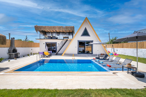 Twinscityy Villa