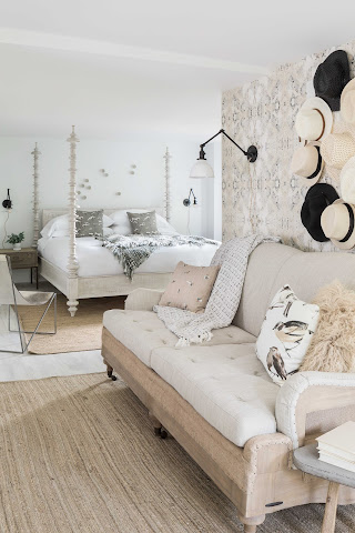 The Coonamessett by null