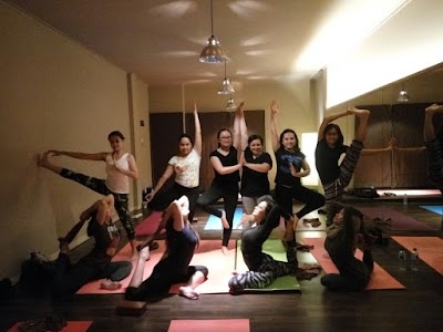 Photos of AAGE Yoga Studio