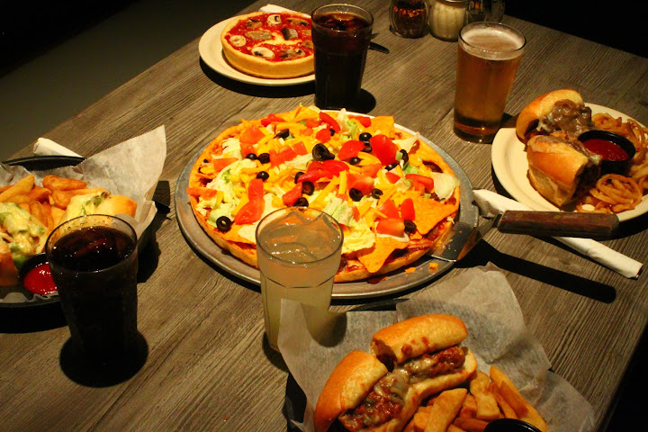 F&O's / Felix and Oscars by null