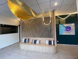 Photo n°2 de Cabinet du Moulin, Dr Elsa CHABANNES et Dr Anne MARTY à Rochefort-du-Gard (Dentiste)