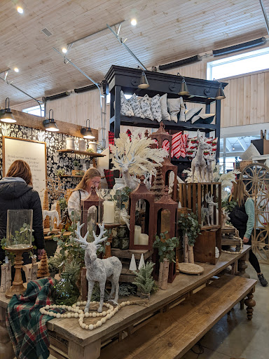 Ivory Barn - Visual
