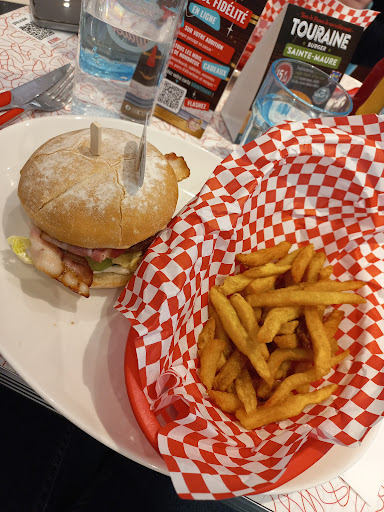 Photo 1 - Holly's Diner
